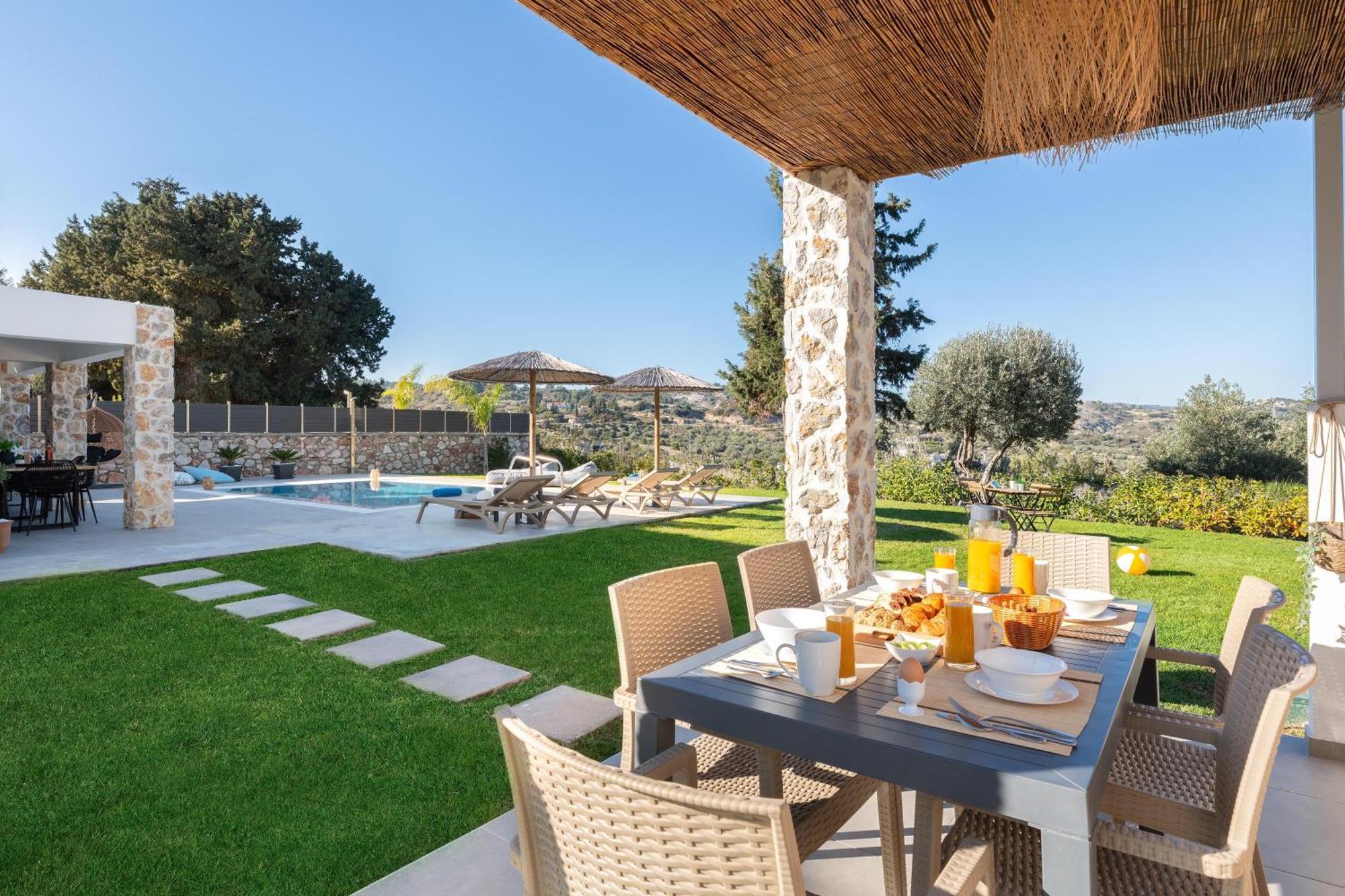 Aiora Luxury Villas Афанту Екстериор снимка