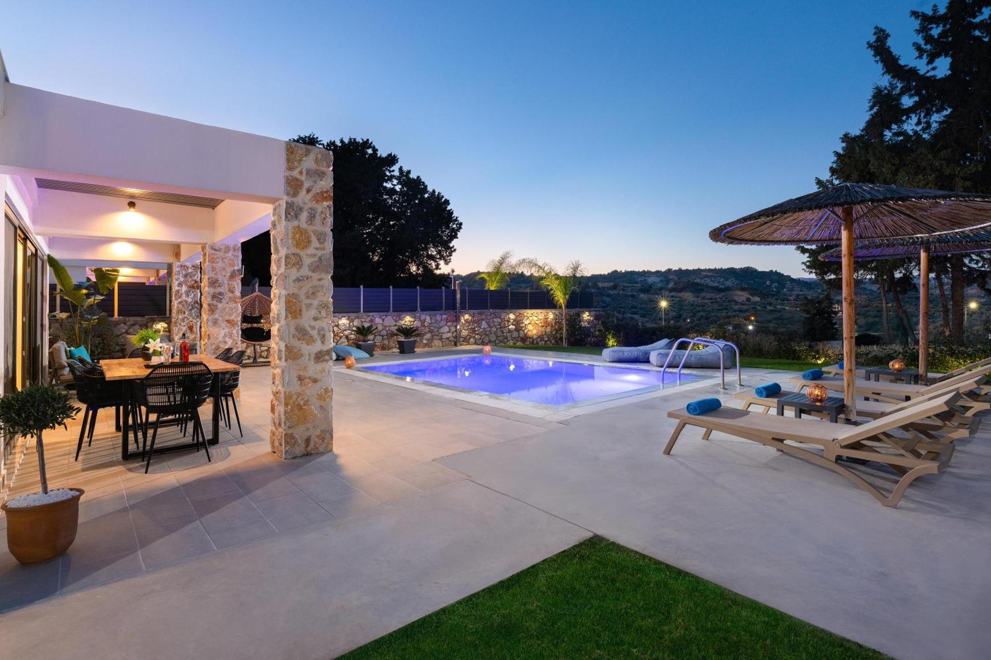 Aiora Luxury Villas Афанту Екстериор снимка