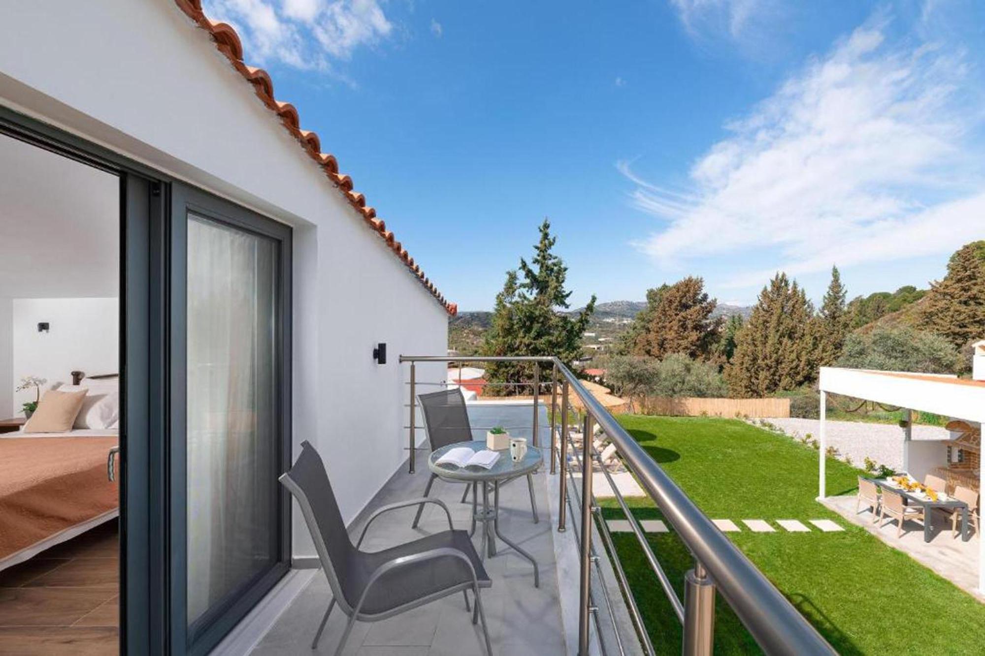 Aiora Luxury Villas Афанту Екстериор снимка